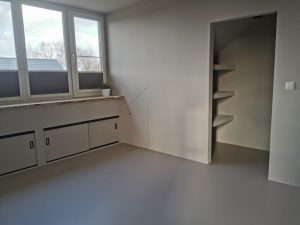 Complete verbouwing zolder naar 1 slaapkamer, met bad en inloop kledingkast 1.2